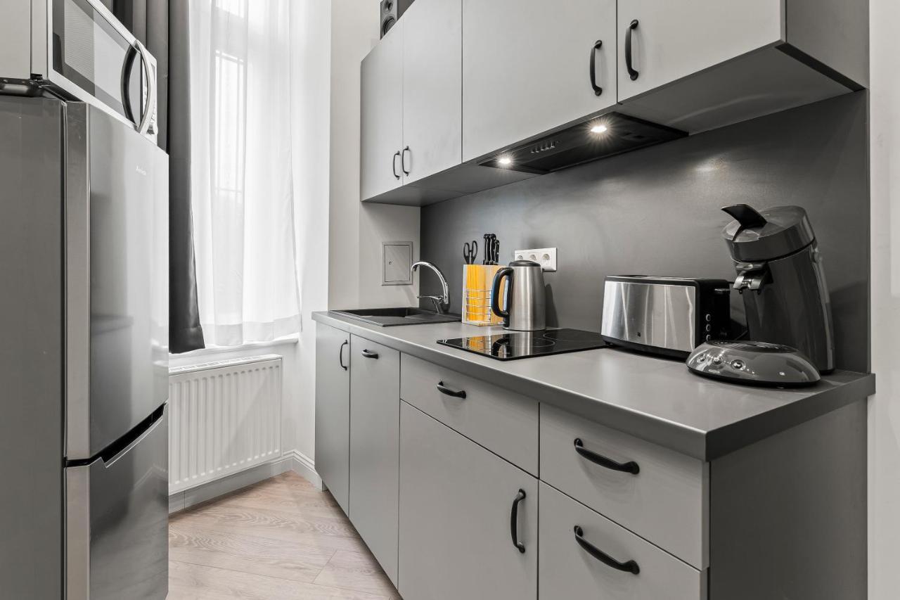The Mierendorf Hinterhaus, 2 Bed Rooms Up To 4 People 베를린 외부 사진